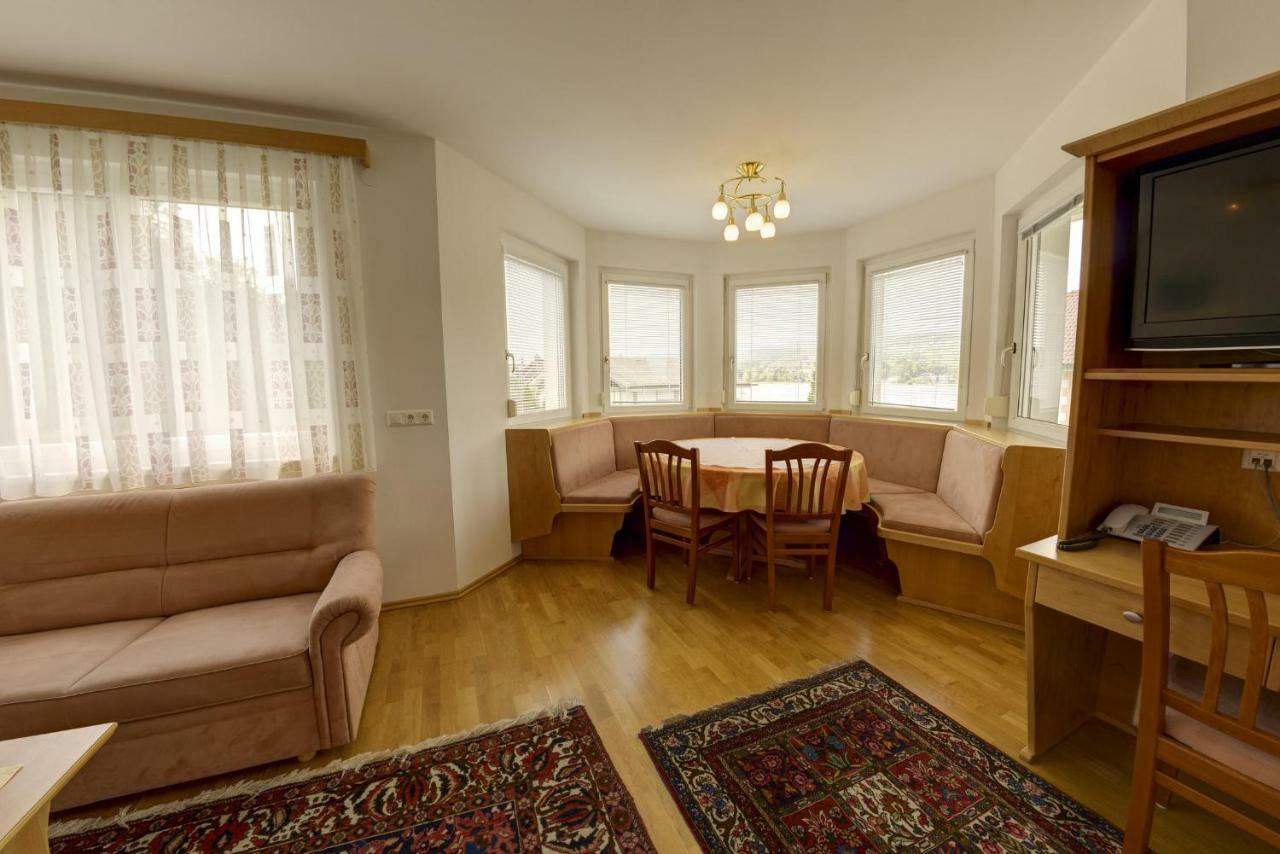 Seeappartements Bundschuh Velden am Woerthersee Exterior photo